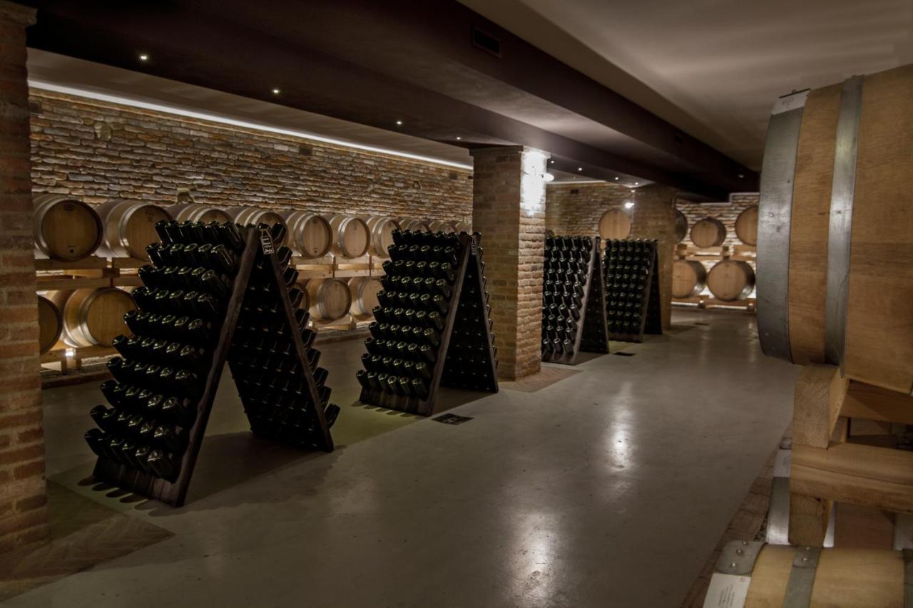 Montalbera Wine Suites Montemagno  Exterior photo